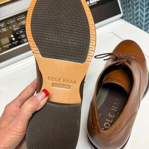 Men's Sz. 11 Cole Haan Grand 360 Design and Engineering Lightweight NEW Cap Toe